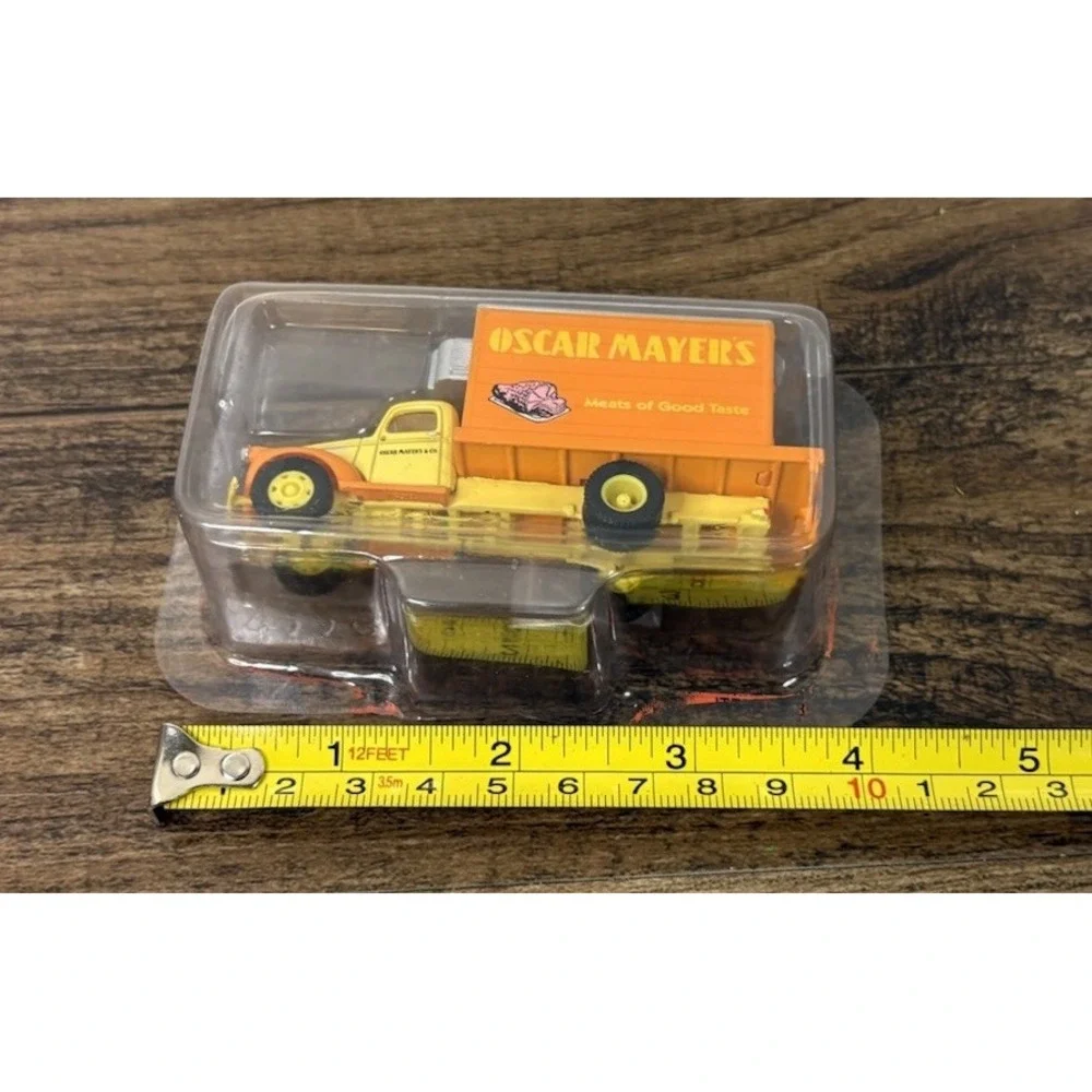 Mini Metals Chevrolet Oscar Mayer's Delivery Truck Car Meats Of Good Taste